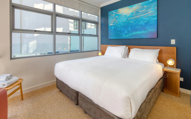 Zara Tower Hotel – Guest Rooms – Sydney