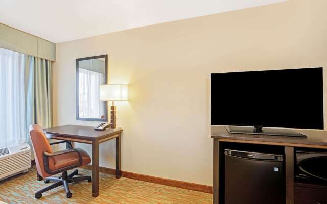 La Quinta Inn & Suites by Wyndham Gillette