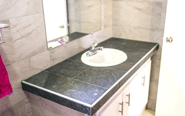 Impressive 1-bedroom Apartment 3 km From Eagle Beach