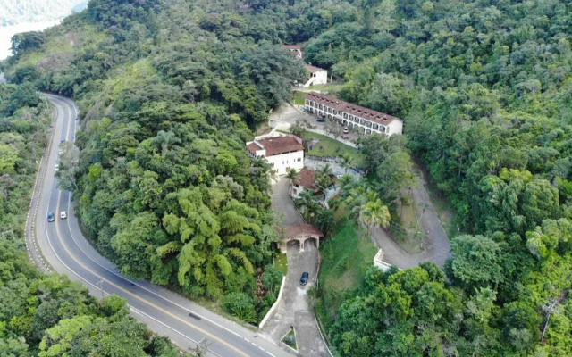 Ubatuba's Surf Colônia de Férias