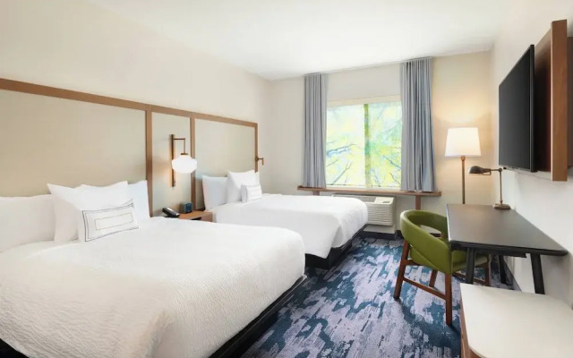 Fairfield Inn & Suites Lexington East I-75
