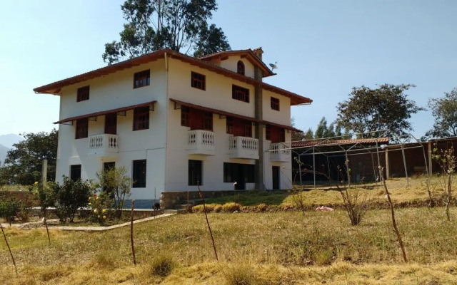 Lodge Acopampa Inn