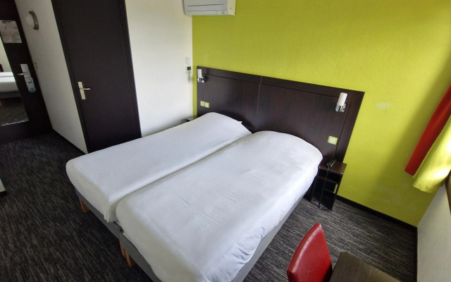 KYRIAD MONTLUCON - Saint Victor