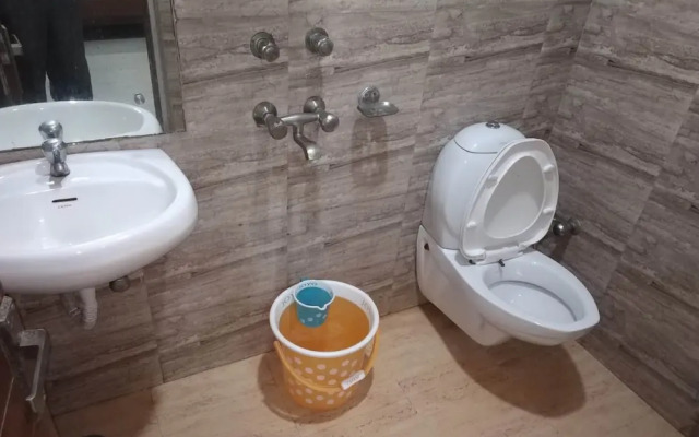 Hotel Royal Residency - New Delhi Railway Station