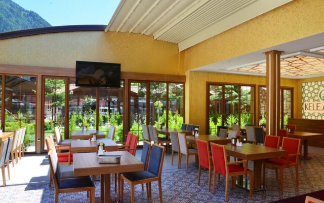 Keles Hotel