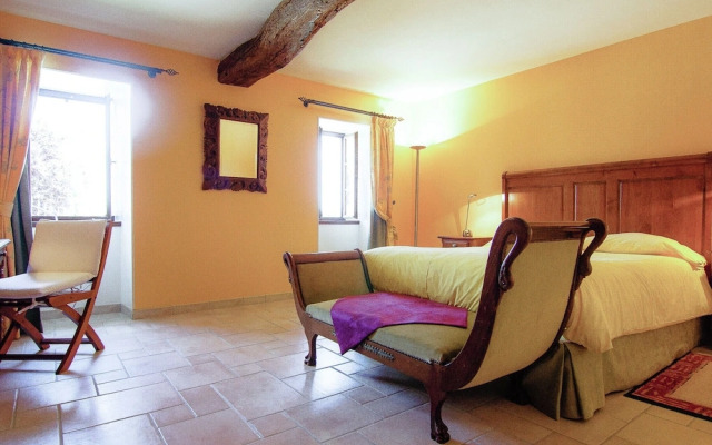 Luxury Apartment With Terrace, Sauna, Tennis, Pool