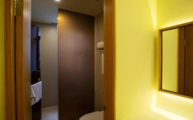 Ji Hotel (Tianjin Train Station Jinwan Square)