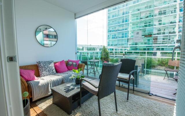 StarHomes Double Lux 10