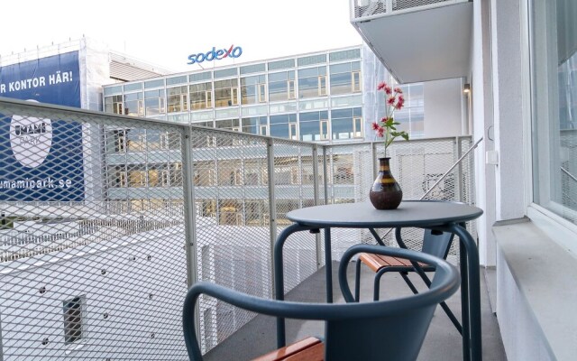 Luxury Studio Street View