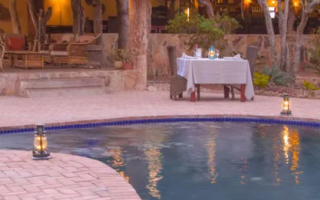 Bateleur Tented Safari Lodge and Bush Spa