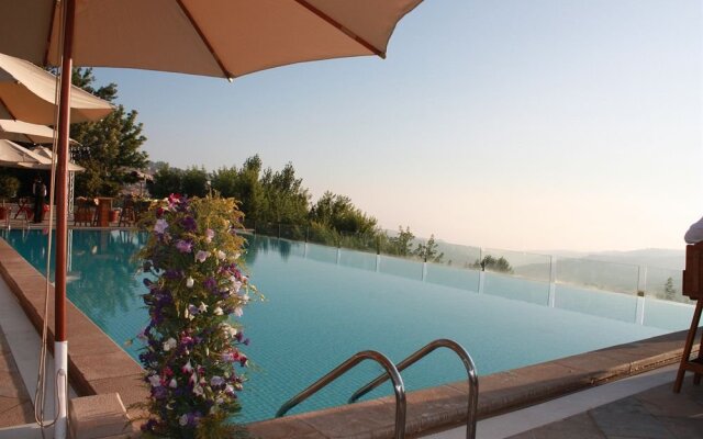 Terrebrune Hotel