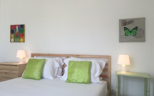 Alfama Tailor Made Green House With a View