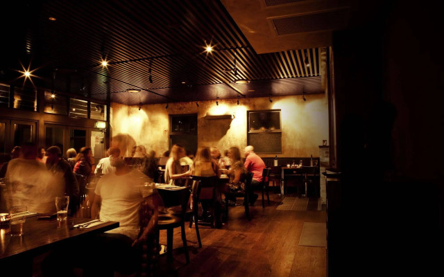 The Burwood Inn