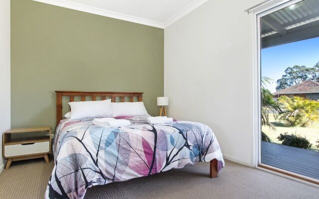 Huskisson Holiday Motel Cabins