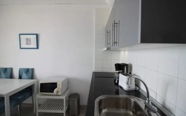 Studio in Empuriabrava With Ocean Views
