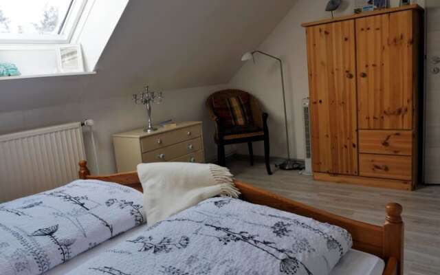Long Comfortable Holiday Residence