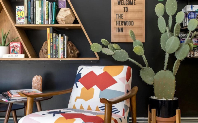 The White Dove Rockotel