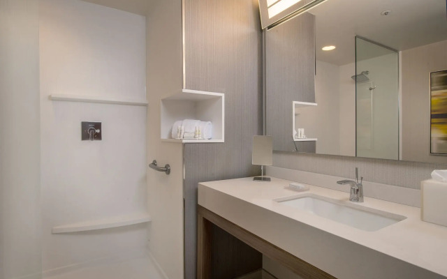 Courtyard by Marriott Charlotte Northlake