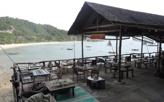 Hidden Cliff Hostel