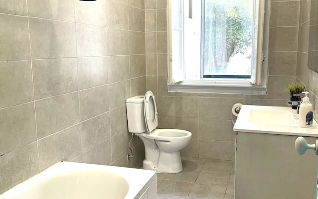Lisboa Parque Guest House