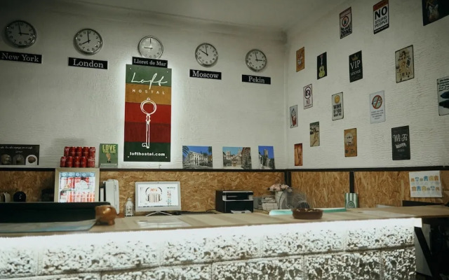 Loft Hostal - Hostel