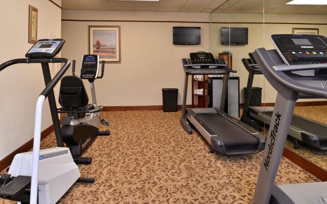 Best Western Louisville East Inn & Suites