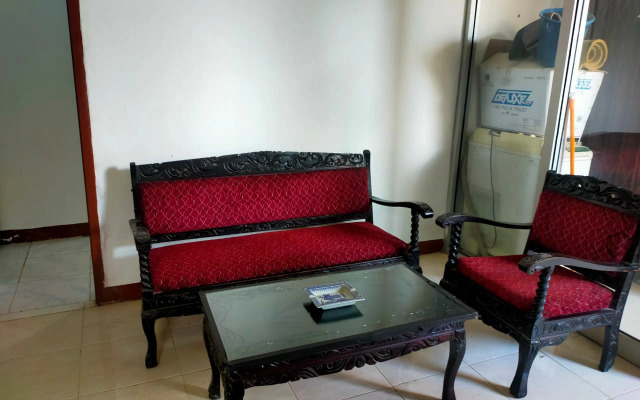 Ombai Guest House 27 Syariah RedPartner