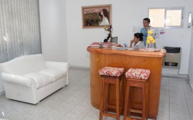 Viñedos Dorados Apart Hotel