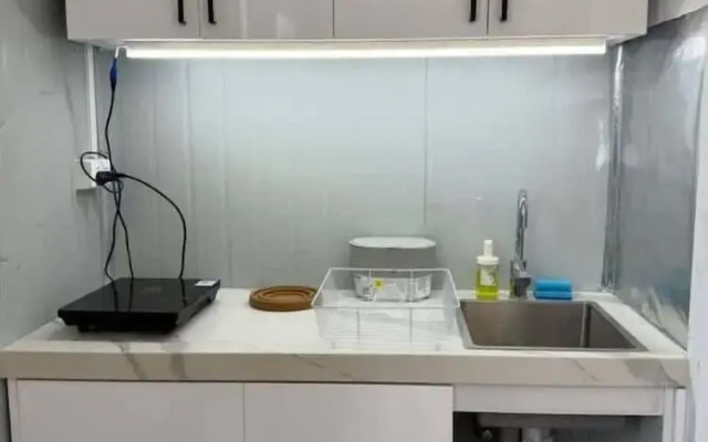 Metawisebnb 1B Next to Monash w AC Wifi Kitchen