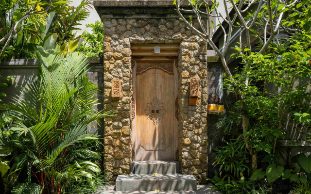 The Alena Resort A Pramana Experience