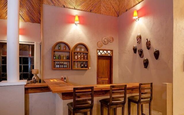 Elephant Plains Lodge