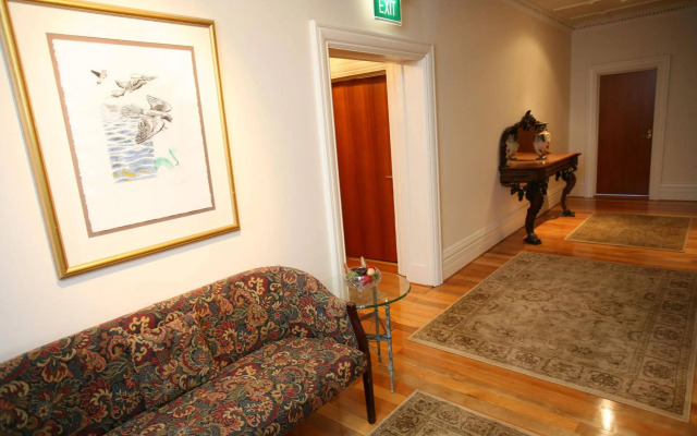 Darcys Hotel at Homebush