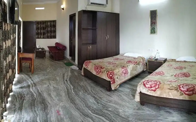 Hotel Mahamaya Palace