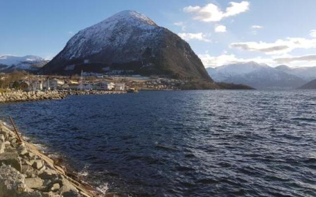 Volda Hostel & B & B