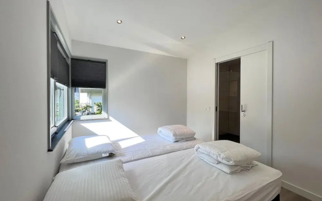 Modern Villa With Terrace and Garden in Dirkshorn