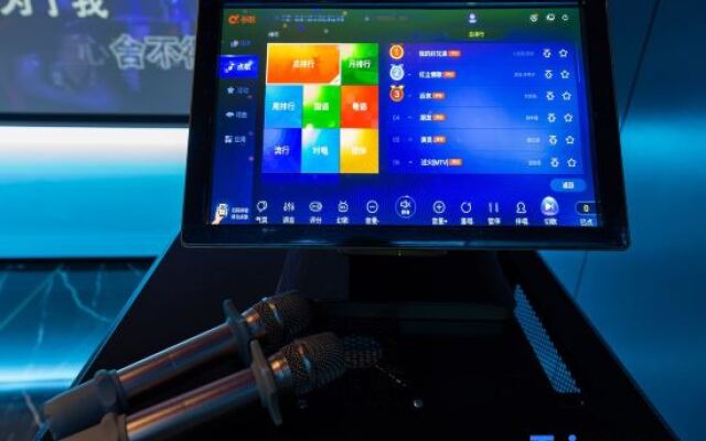 Shanghai Oak Su OAK·Parent-child Vacation·Pool Vacation Beauty Su