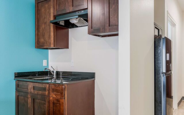 Americas Best Value Inn & Suites Katy