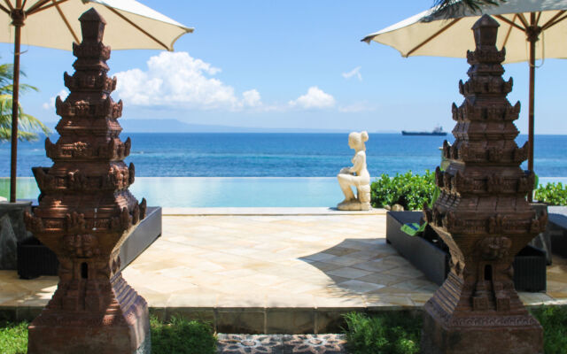 Sea Breeze Candidasa