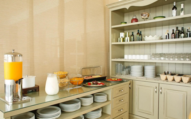Asteris Hotel