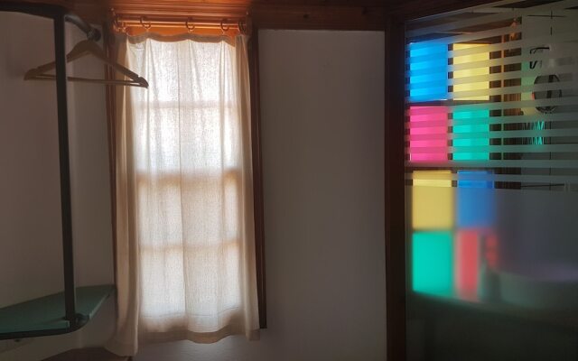 Room Kite Mansion
