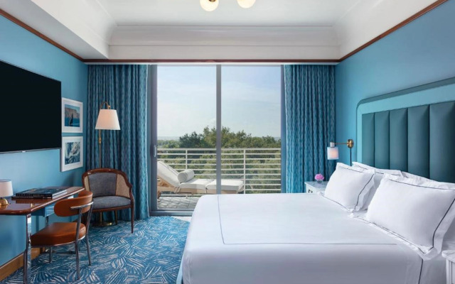 Mr. C Miami – Coconut Grove