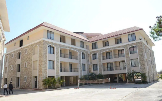 Spine Longer Apartment Hotel