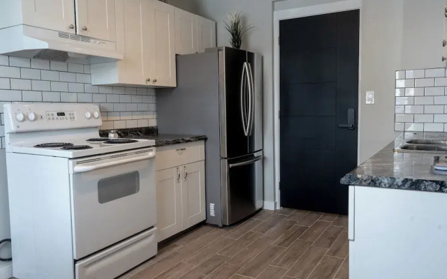 One Bedroom Condo Near Whyte Ave