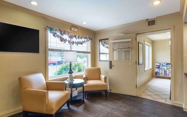 Extended Stay America Suites Boston Marlborough