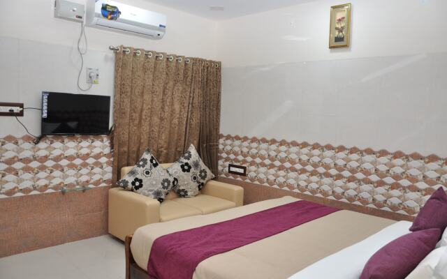 Hotel Green Palace