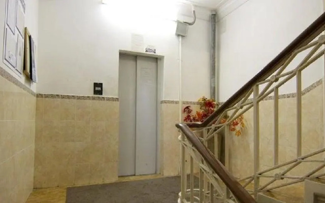 Lakshmi Club Apartment 3 Bedroom