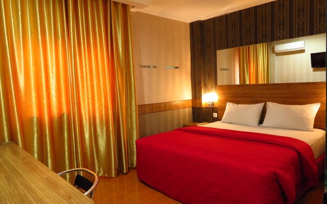 Hotel Menara Lexus