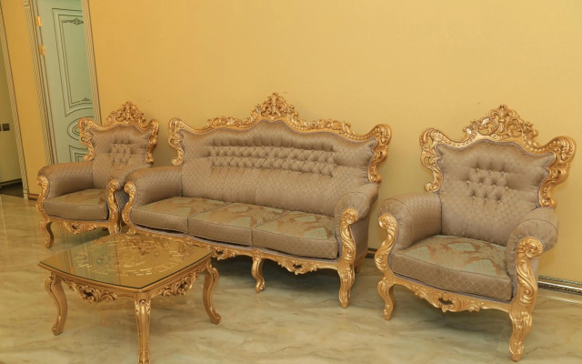 Al Sheikh 5 Bedroom Luxury Apartment 1