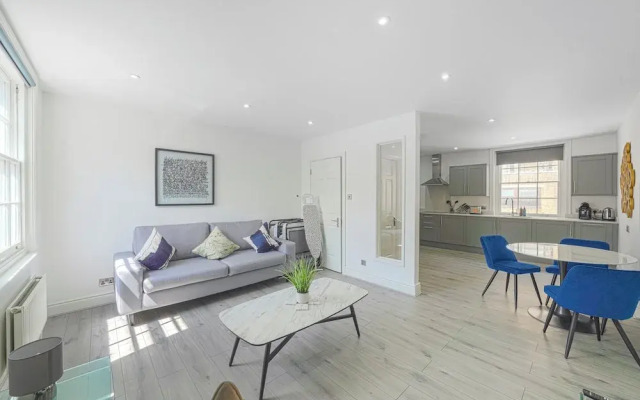 Flat 4 Beauchamp Place