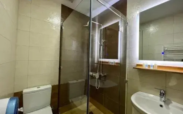 Point Hotel Tbilisi